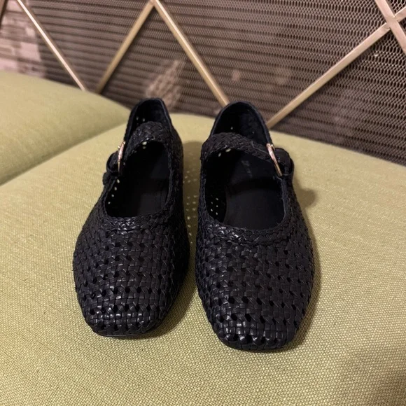 NEW H&M Leather Mary Jane Flats (8) - Picture 5 of 6